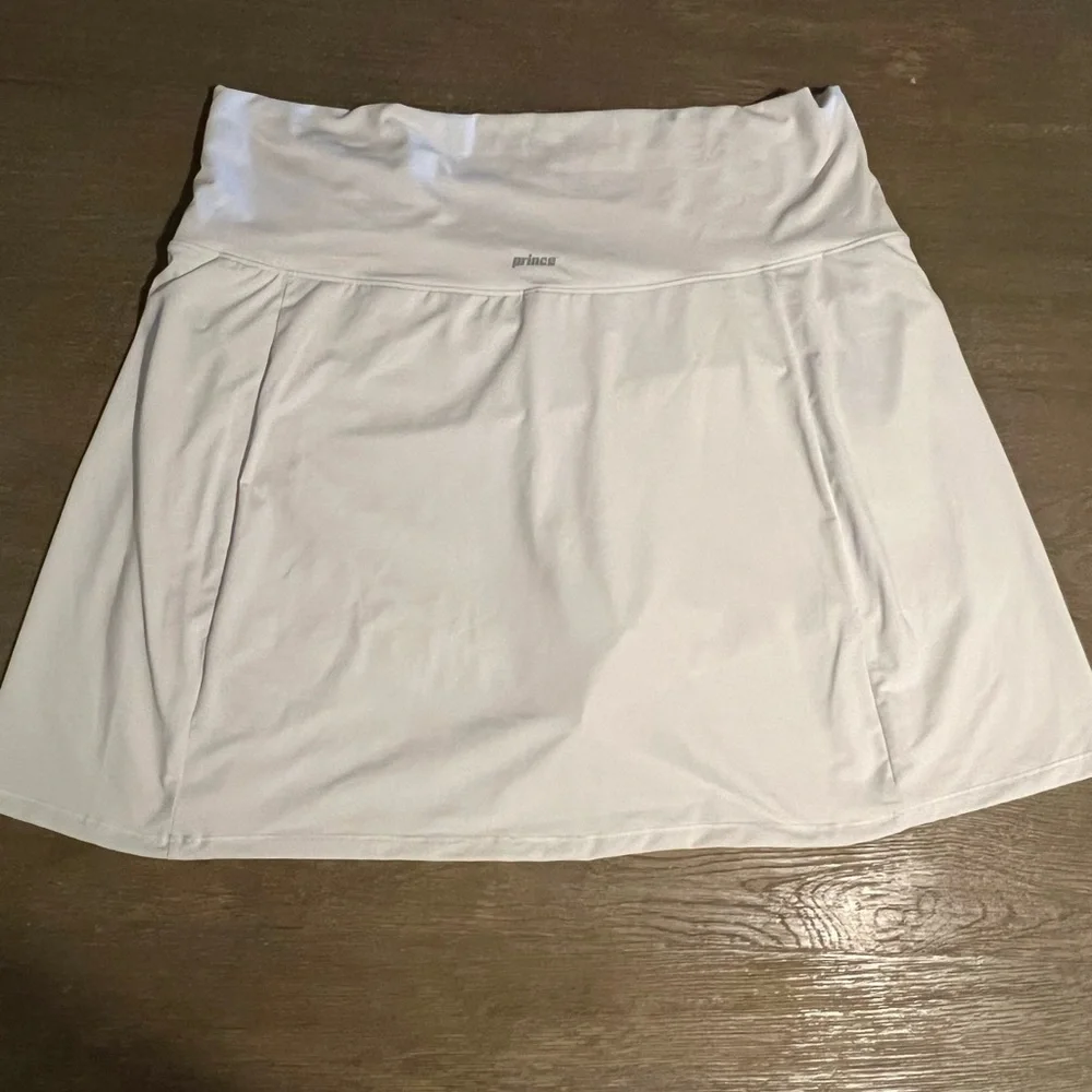 Prince Tennis Skort Womens XL White Fashion Wrap Skirt Shorts Ball Pocket - Picture 2 of 8